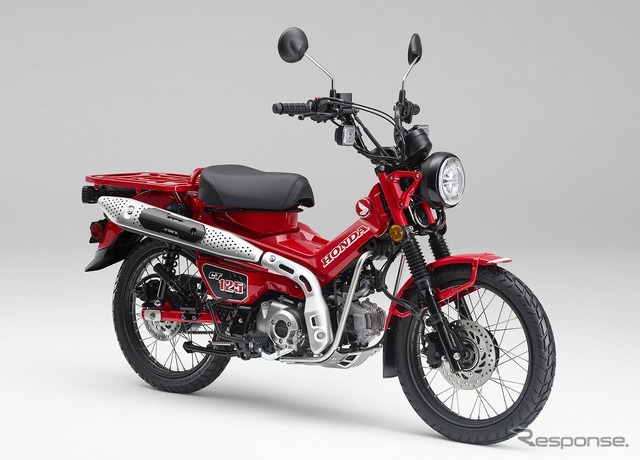 ホンダ CT125・ハンターカブ（グローイングレッド）