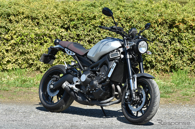 ヤマハ XSR900