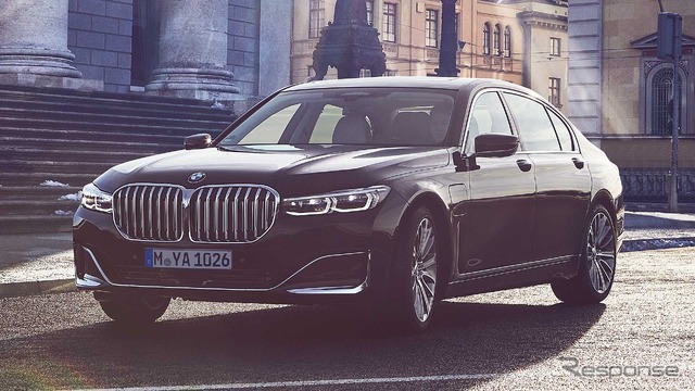 現行BMW 7シリーズ のPHV「745Le」(参考画像)