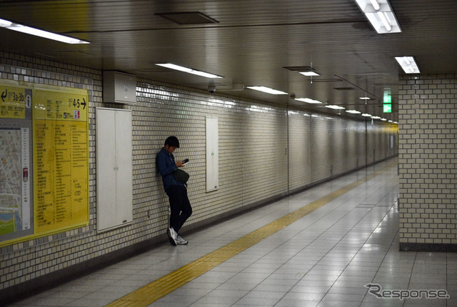 東京、地下鉄の駅（3月26日）