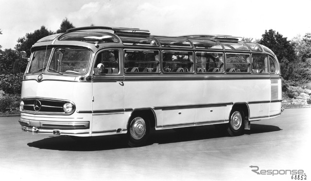 50~60年代の主力、O321H(1954~64年)の長距離仕様。