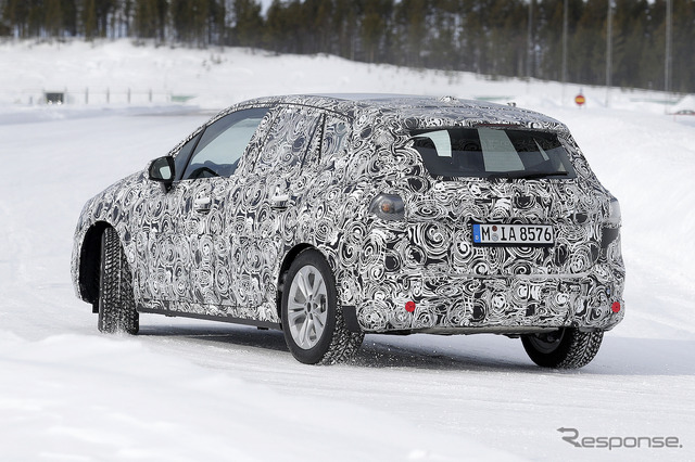 BMW 2シリーズ アクティプツアラー 次期型プロトタイプ(スクープ写真)