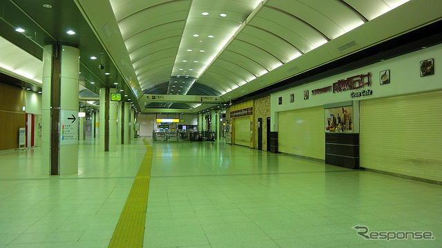 東京駅 京葉 地下八重洲口(2020年4月5日20時ごろ)