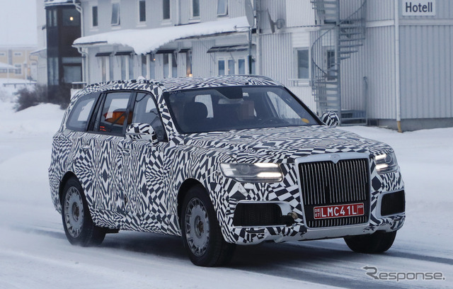 アウルス コマンダント 開発車両(スクープ写真)