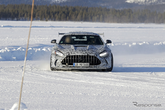 メルセデス AMG GT R ブラックシリーズ開発車両(スクープ写真)