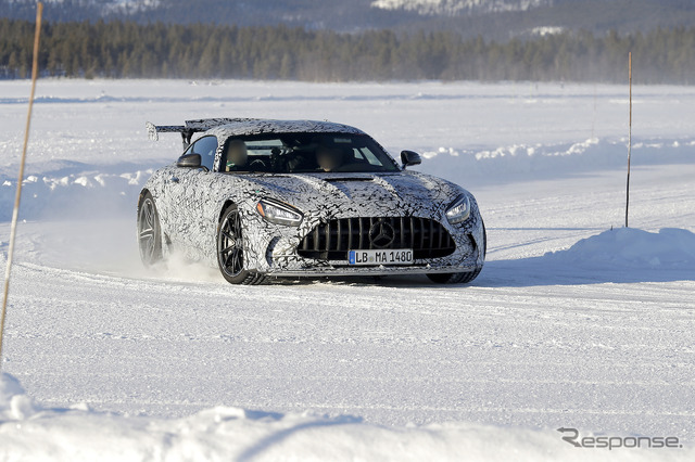 メルセデス AMG GT R ブラックシリーズ開発車両(スクープ写真)