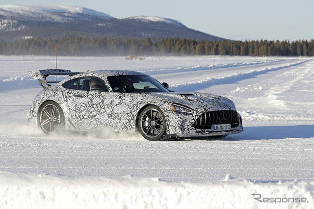 メルセデス AMG GT R ブラックシリーズ開発車両(スクープ写真)