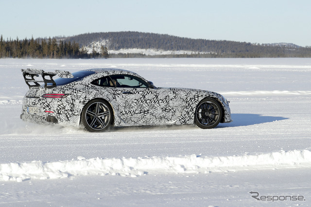 メルセデス AMG GT R ブラックシリーズ開発車両(スクープ写真)