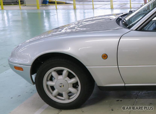 マツダ 初代ロードスター NAレストア6号車 29年前の個体が「新車」さながらで納車… CLASSIC MAZDA