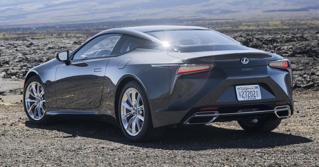 レクサス LC 500h の2021年モデル(北米仕様)