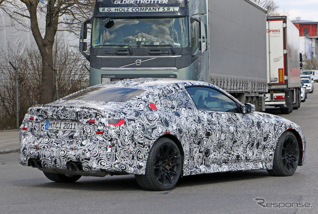 BMW M4 新型プロトタイプ(スクープ写真)
