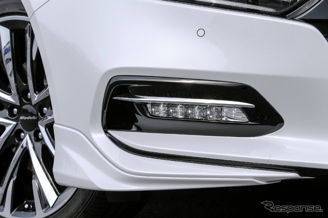 ホンダアクセス アコード純正アクセサリー装着車(フロントロアスカート)