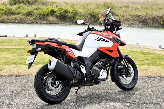 スズキ Vストローム1050XT(ヘリテージスペシャル)