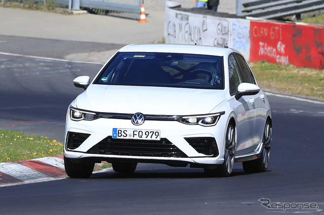 VW ゴルフR 新型プロトタイプ(スクープ写真)
