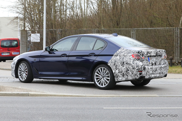 BMW 5シリーズ 改良新型プロトタイプ(スクープ写真)