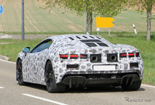 マクラーレンの新型ハイブリッド車のプロトタイプ(スクープ写真)