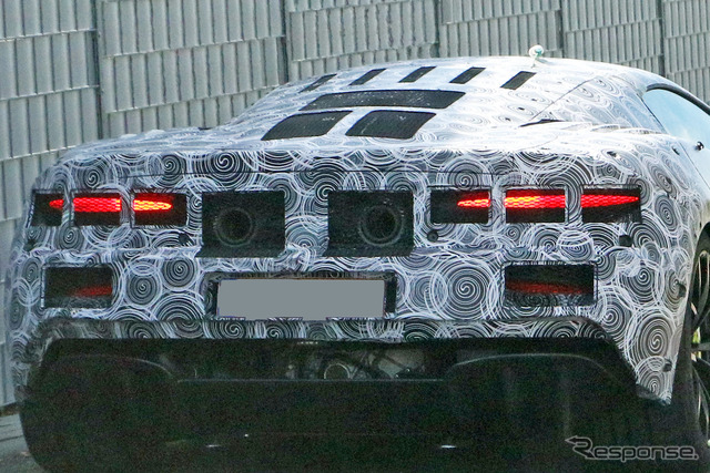 マクラーレンの新型ハイブリッド車のプロトタイプ(スクープ写真)