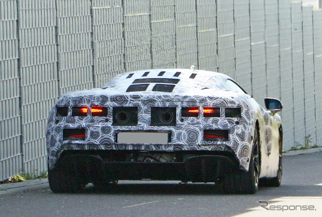 マクラーレンの新型ハイブリッド車のプロトタイプ(スクープ写真)