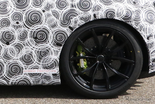 マクラーレンの新型ハイブリッド車のプロトタイプ(スクープ写真)
