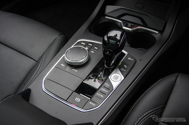 BMW 1シリーズ 新型(118i)