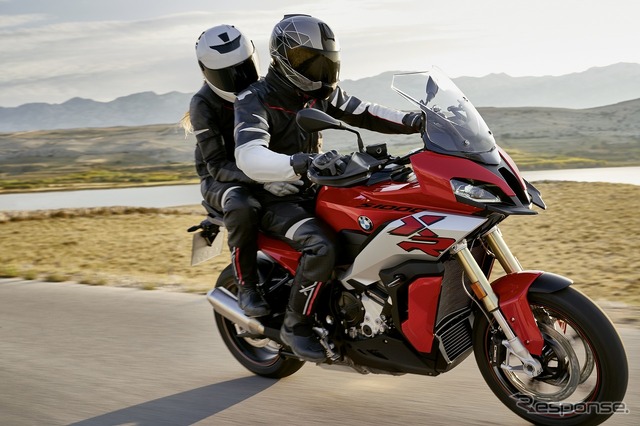 BMW S1000XR