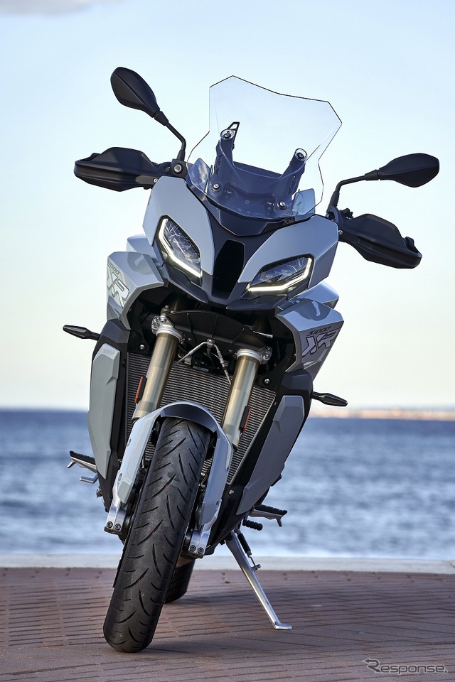 BMW S1000XR