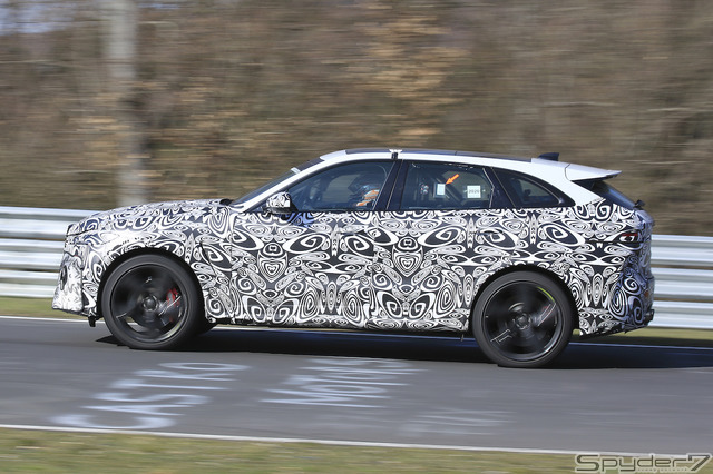 ジャガー F-PACE SVR 改良新型 プロトタイプ スクープ写真
