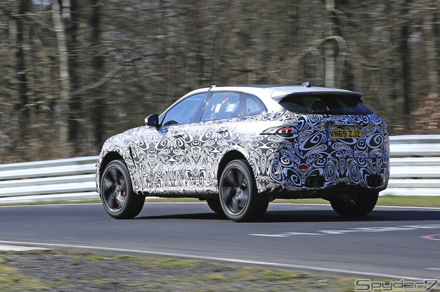 ジャガー F-PACE SVR 改良新型 プロトタイプ スクープ写真