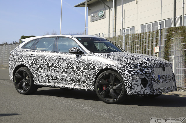 ジャガー F-PACE SVR 改良新型 プロトタイプ スクープ写真