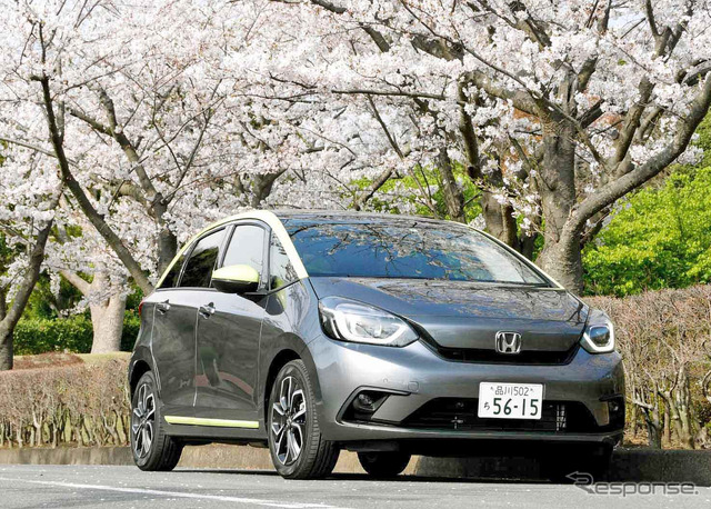 ホンダ フィット 新型(NESS)