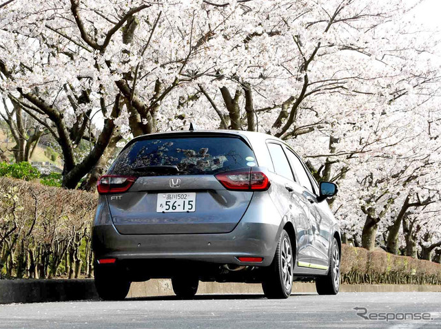 ホンダ フィット 新型(NESS)