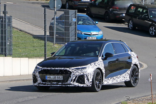 アウディ RS3 新型プロトタイプ(スクープ写真)