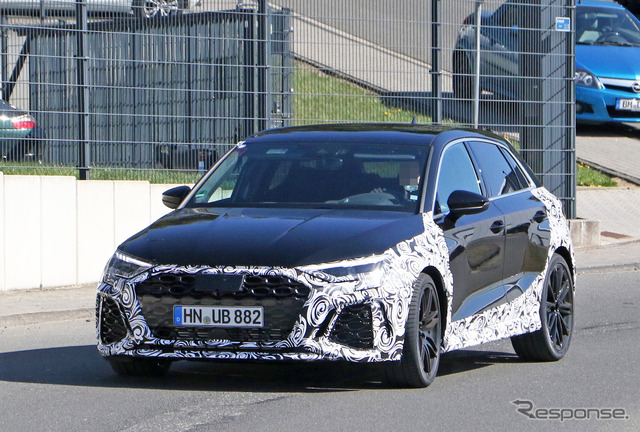 アウディ RS3 新型プロトタイプ(スクープ写真)