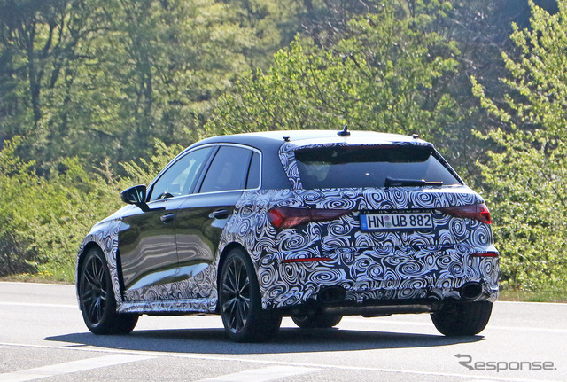 アウディ RS3 新型プロトタイプ(スクープ写真)