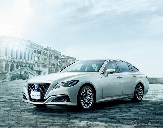 トヨタ クラウン 特別仕様車 SエレガンススタイルII(2.5Lハイブリッド車)