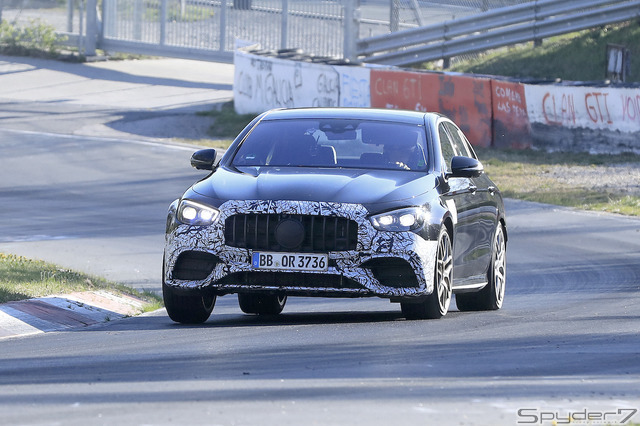 メルセデス AMG E63 改良新型プロトタイプ スクープ写真