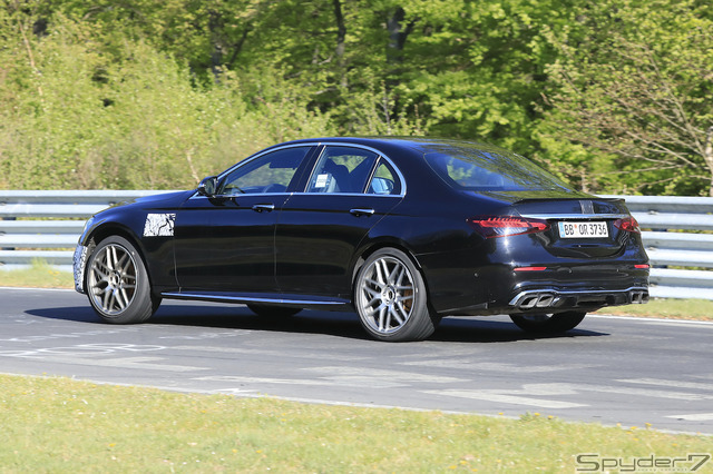 メルセデス AMG E63 改良新型プロトタイプ スクープ写真