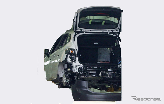 BMW 2シリーズ アクティブツアラー 次期型プロトタイプ(スクープ写真)