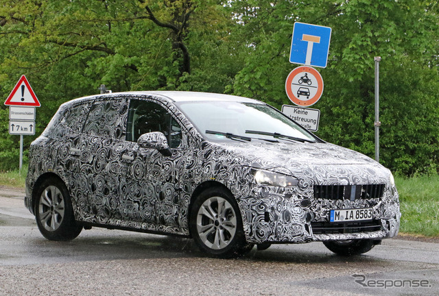 BMW 2シリーズ アクティブツアラー 次期型プロトタイプ(スクープ写真)