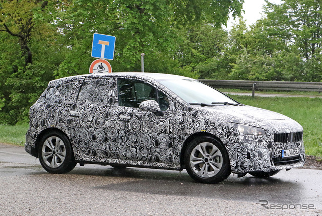 BMW 2シリーズ アクティブツアラー 次期型プロトタイプ(スクープ写真)