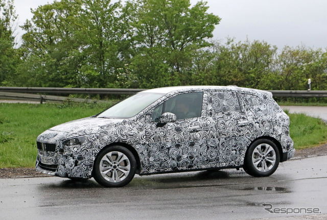 BMW 2シリーズ アクティブツアラー 次期型プロトタイプ(スクープ写真)
