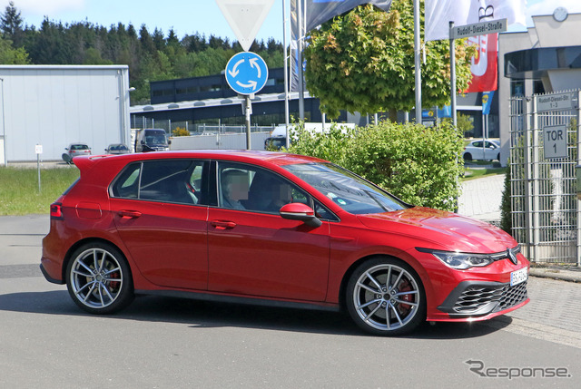 VW ゴルフGTI TCR 市販型プロトタイプ(スクープ写真)
