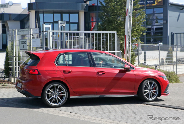 VW ゴルフGTI TCR 市販型プロトタイプ(スクープ写真)