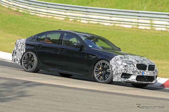 BMW M5 セダン 改良新型プロトタイプ(スクープ写真)