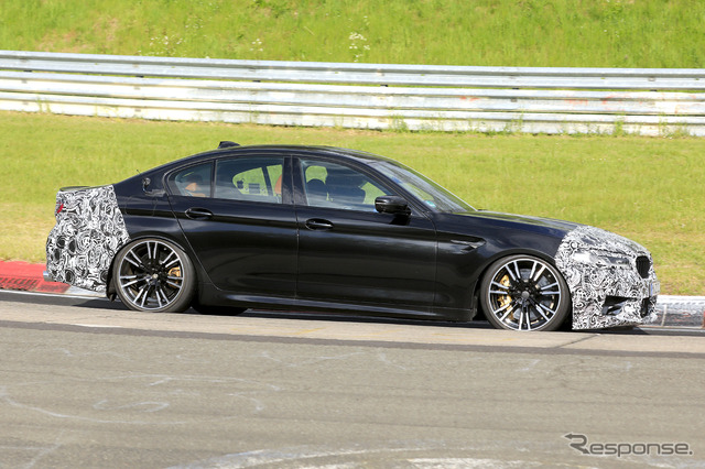 BMW M5 セダン 改良新型プロトタイプ(スクープ写真)