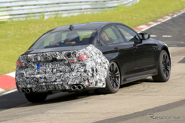 BMW M5 セダン 改良新型プロトタイプ(スクープ写真)