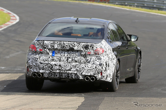 BMW M5 セダン 改良新型プロトタイプ(スクープ写真)