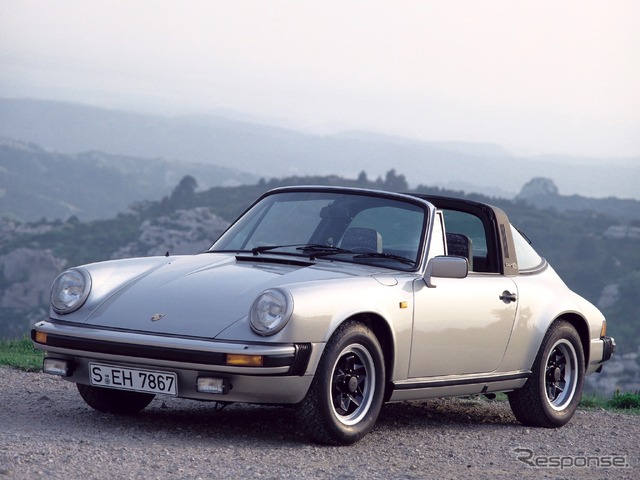 930型・911SC3.0タルガ（1982年）