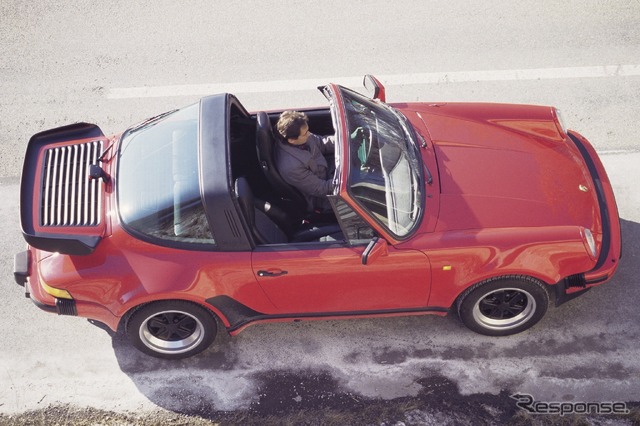 930型・911ターボ3.3タルガ(1987年)