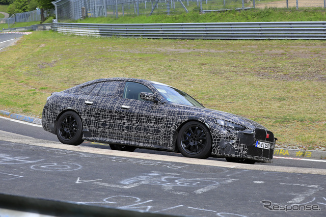 BMW 4シリーズ グランクーペ 新型プロトタイプ(スクープ写真)